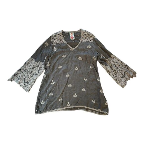 Johnny Was Blouse Womens Small Gray Embroidered Boho Bell Sleeve V-Neck Tunic - Picture 1 of 9